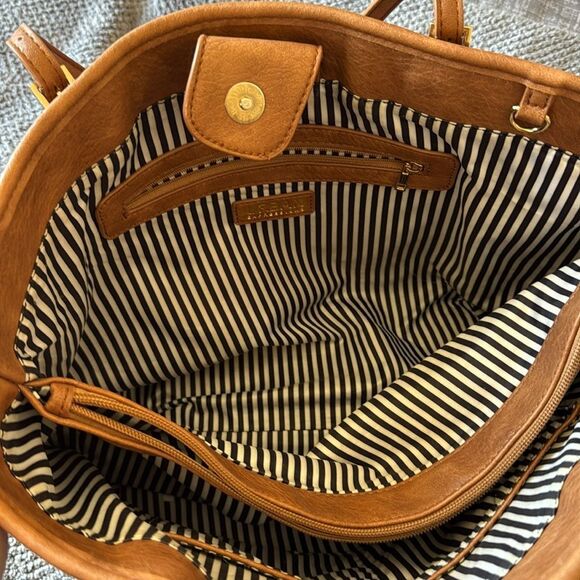 Urban Expressions‎ Brown Tote Bag Striped Interior Double Strap Buckle Detail - Picture 10 of 16